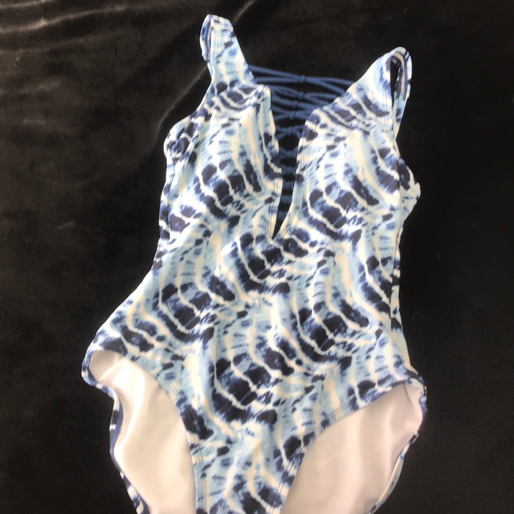 One piece bathing suit